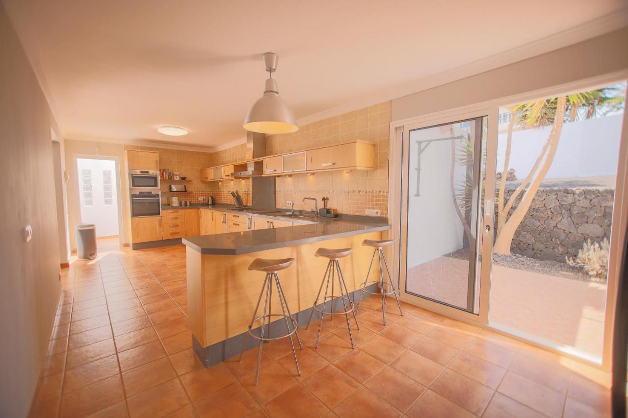 הוילה Casa Conil With A Private 25 Meter Heated Pool מראה חיצוני תמונה