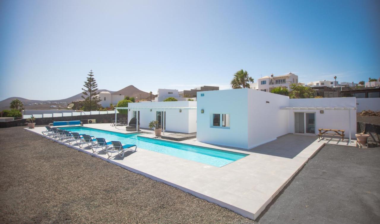הוילה Casa Conil With A Private 25 Meter Heated Pool מראה חיצוני תמונה