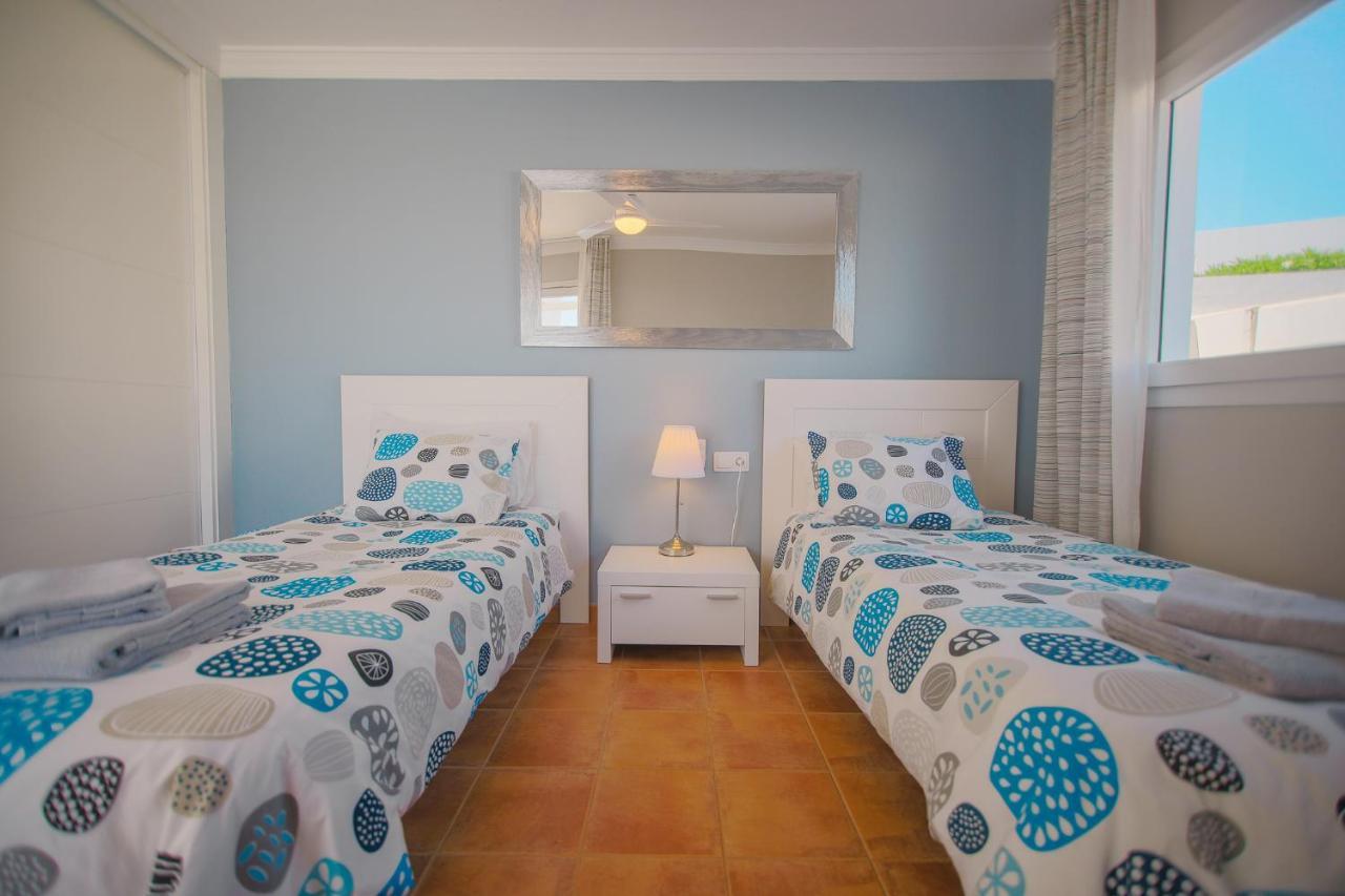 הוילה Casa Conil With A Private 25 Meter Heated Pool מראה חיצוני תמונה