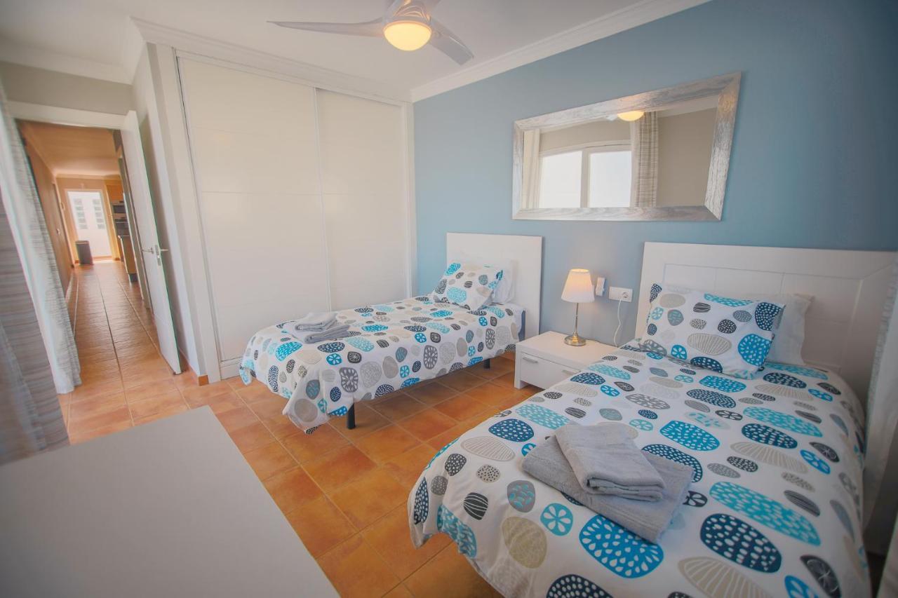 הוילה Casa Conil With A Private 25 Meter Heated Pool מראה חיצוני תמונה