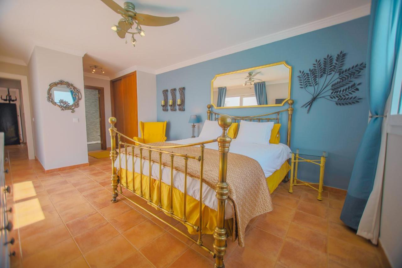 הוילה Casa Conil With A Private 25 Meter Heated Pool מראה חיצוני תמונה